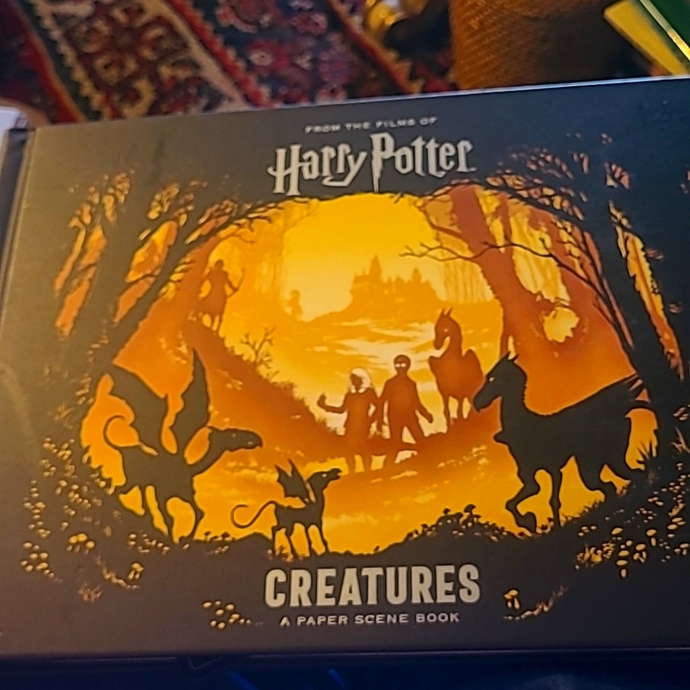 Harry Potter Creatures A paper scene book